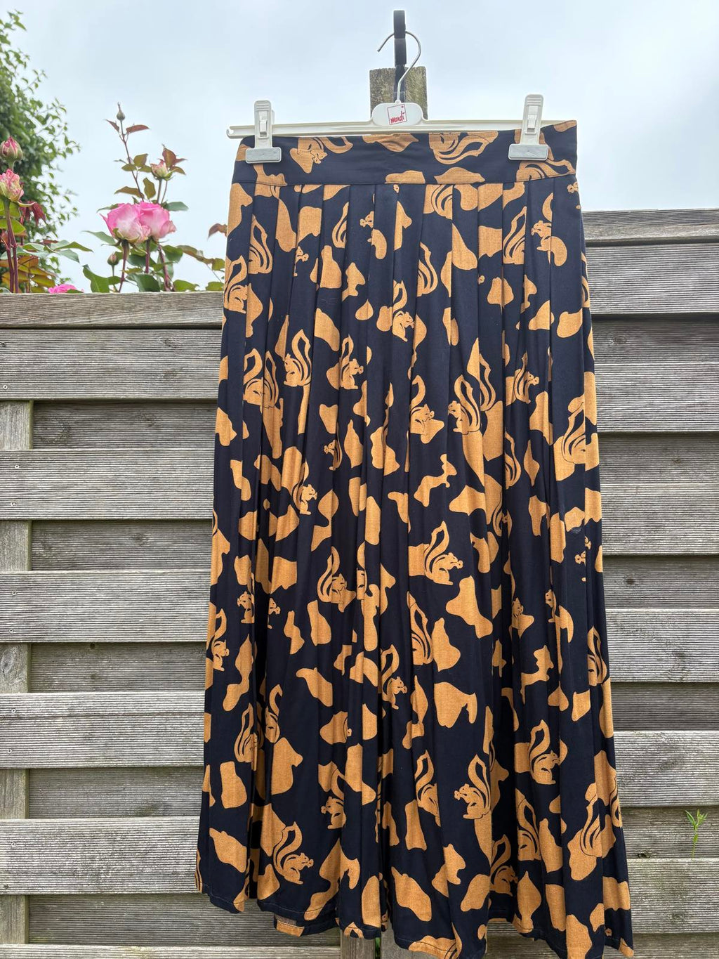 Vintage 1980s Mondi Designer Squirrel Novelty Print Floaty Full Skirt