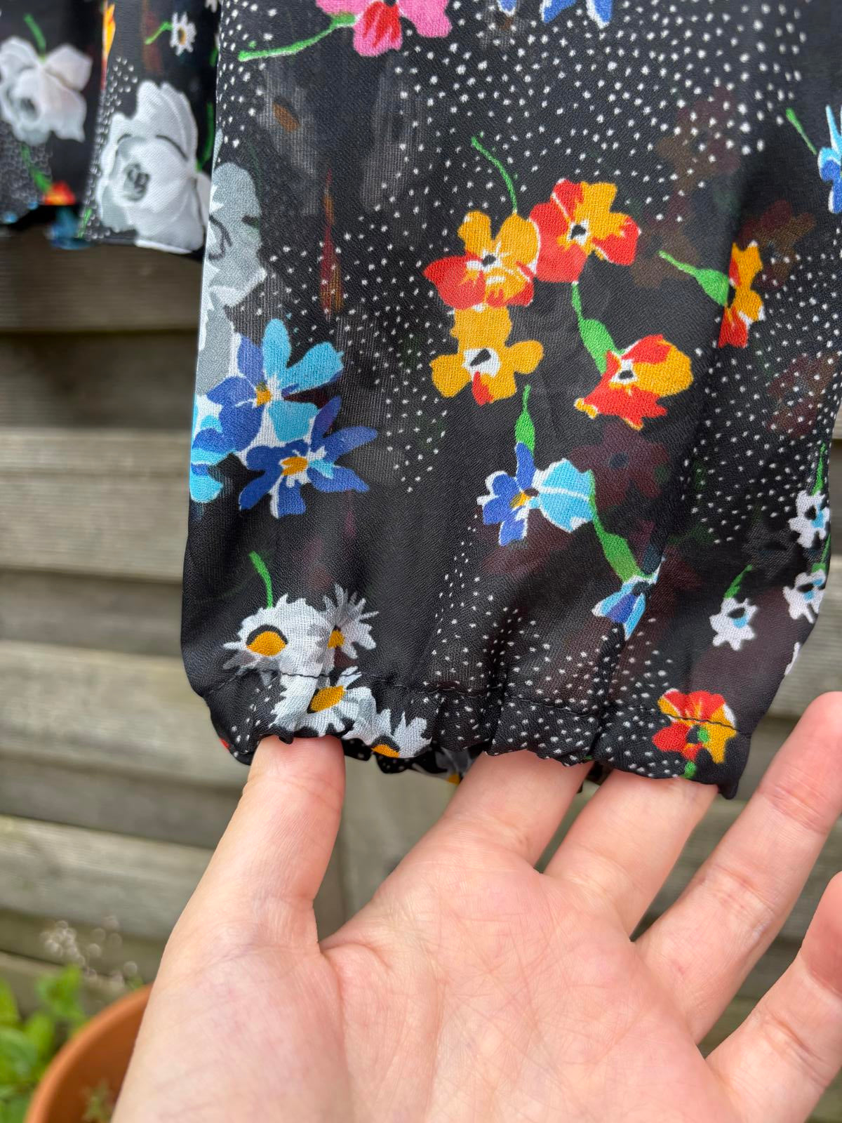 Mesh Sheer 1970s Floral Shirred Balloon Sleeve Top