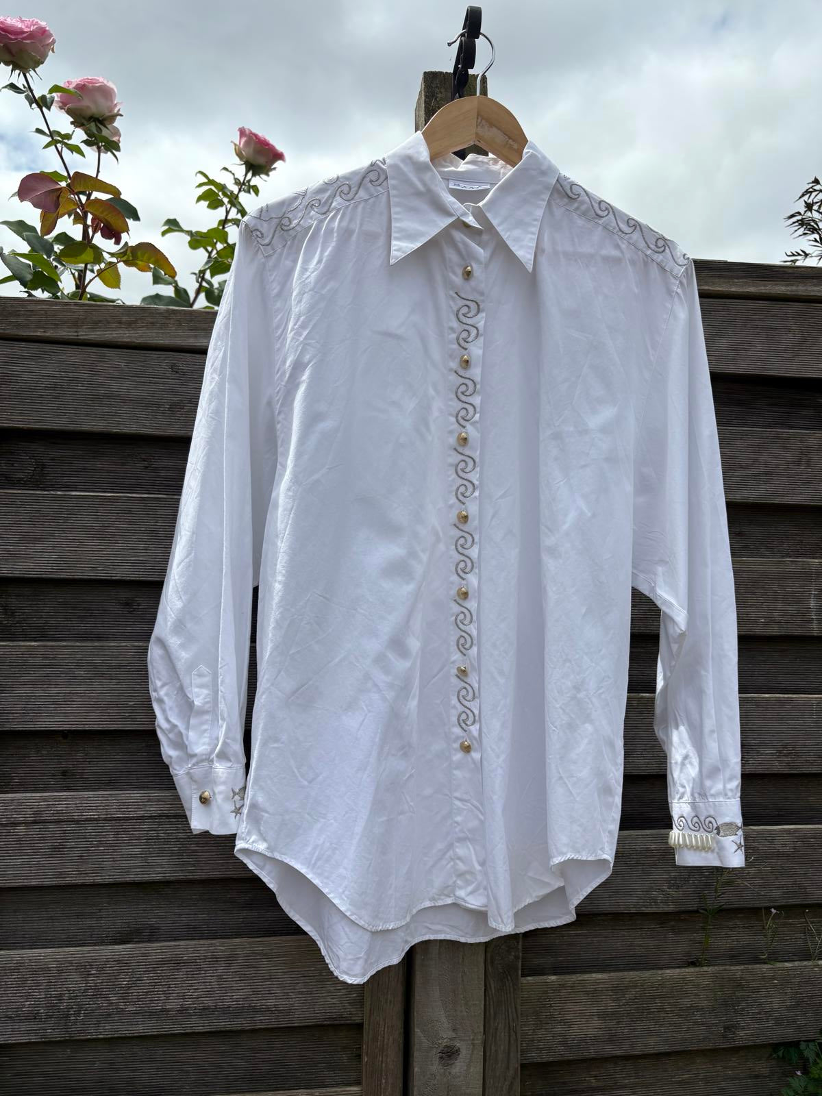 Vintage 1980s Sea Theme Fish Shell Embroidered Summer Shirt Pearls